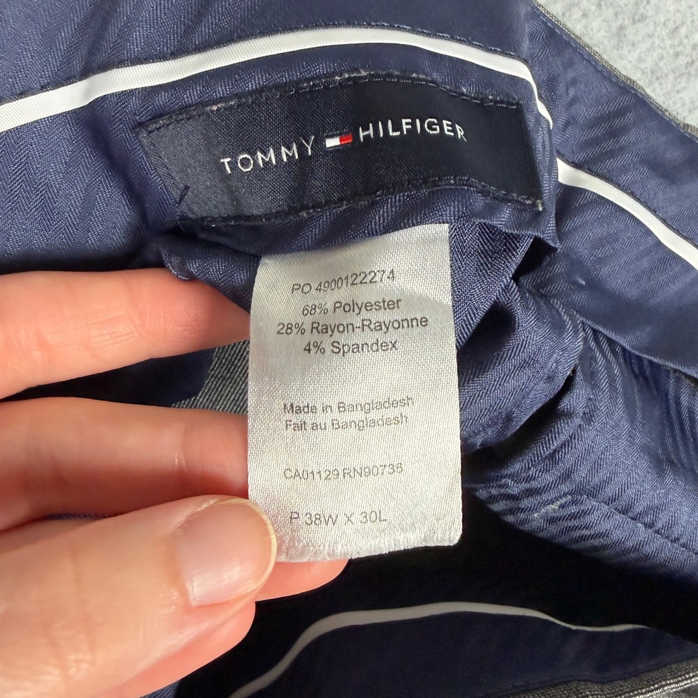 Tommy Hilfiger Mens Dress Pants 38x30 Gray Flat Front Slacks Preppy Office - Picture 6 of 8